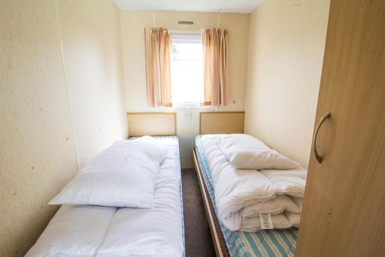 Lovely 3 Bed, 8 Berth Caravan For Hire In Skegness, Lincolnshire Ref 35120Sd Лаут Экстерьер фото